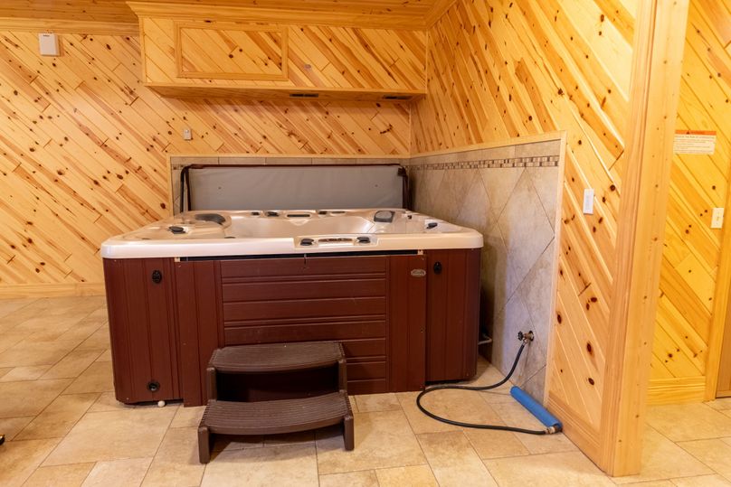 Ogemaw MI 475 Featured Pro Photo--47