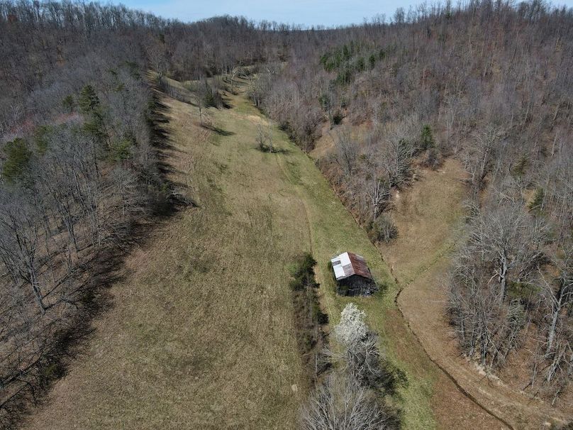 004 awesome birds eye view over the barn looking up the vaelly