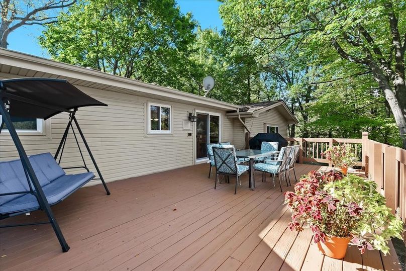 21-10932 Green Oaks Dr