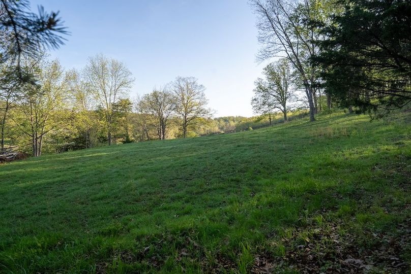 Hampshire WV 106 Featured_Pro Photo-68