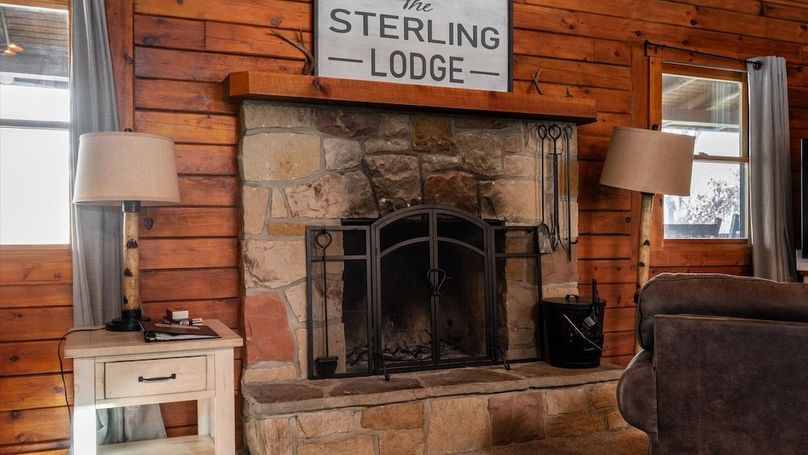 04-zj 21801 Sterling Rd010