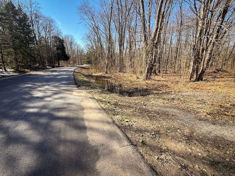 Oswego_16.32_Phillips Photo 3