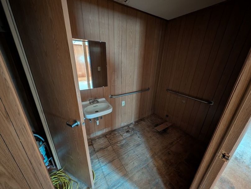 PXL_20260112_163306377.NIGHT