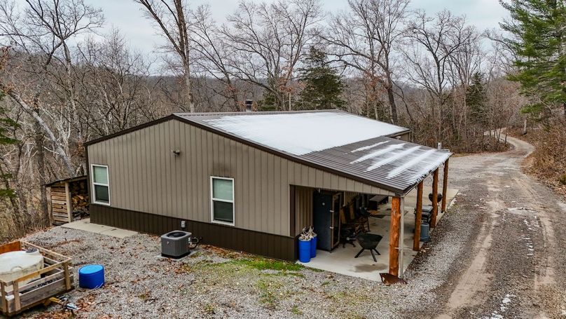 Copy of dji_fly_20251208_011800_0036_1765159658518_photo