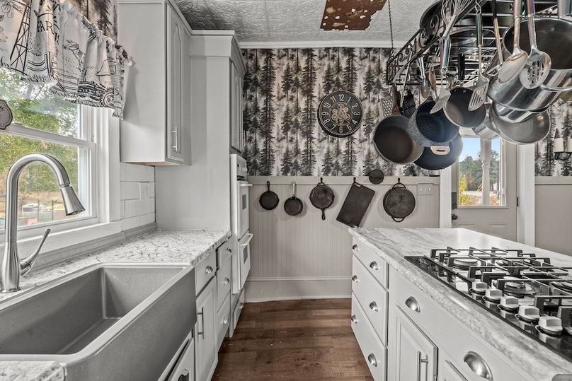 Copy of 31-web-or-mls-DSC03558