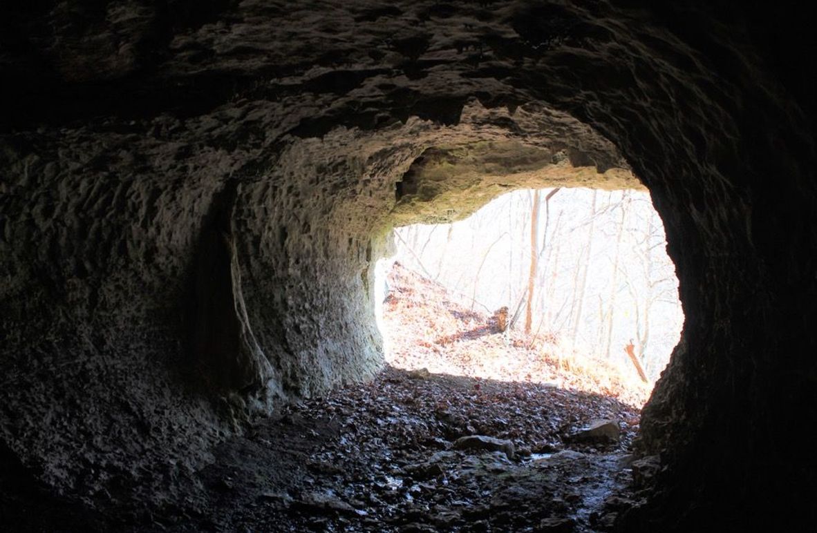 004 view from inside the cave looking out