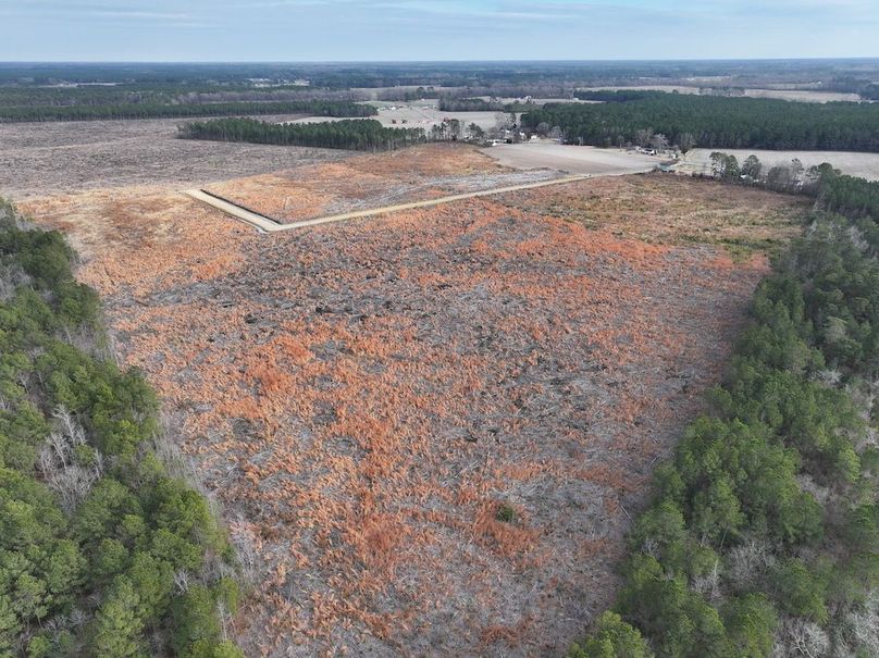 dji_fly_20251224_151058_0258_1767705629017_photo