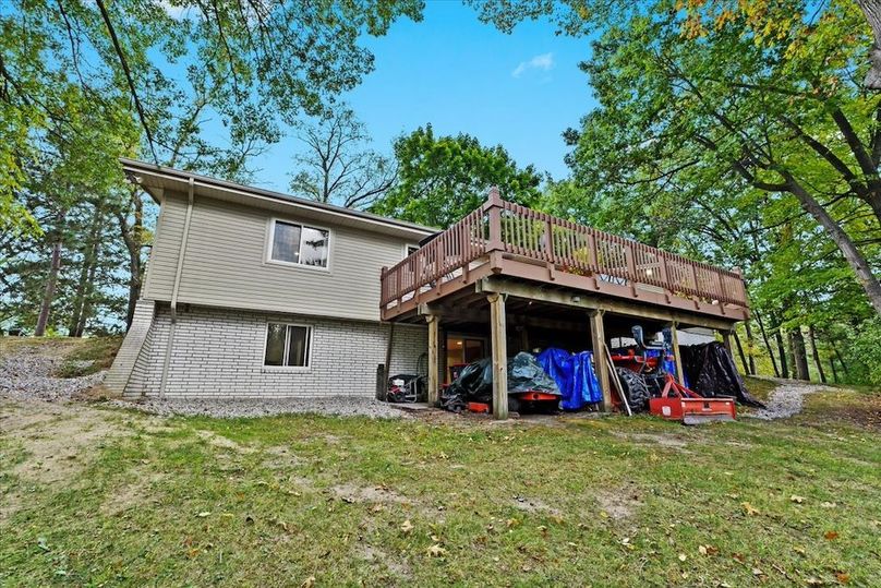 28-10932 Green Oaks Dr