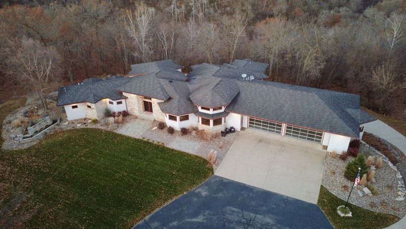 Pierce 16 Drone Still-30