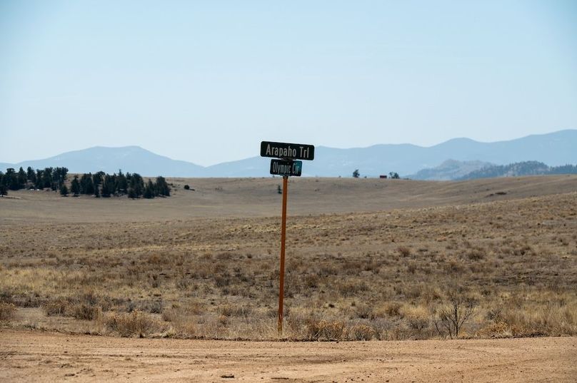031 - Crossroads