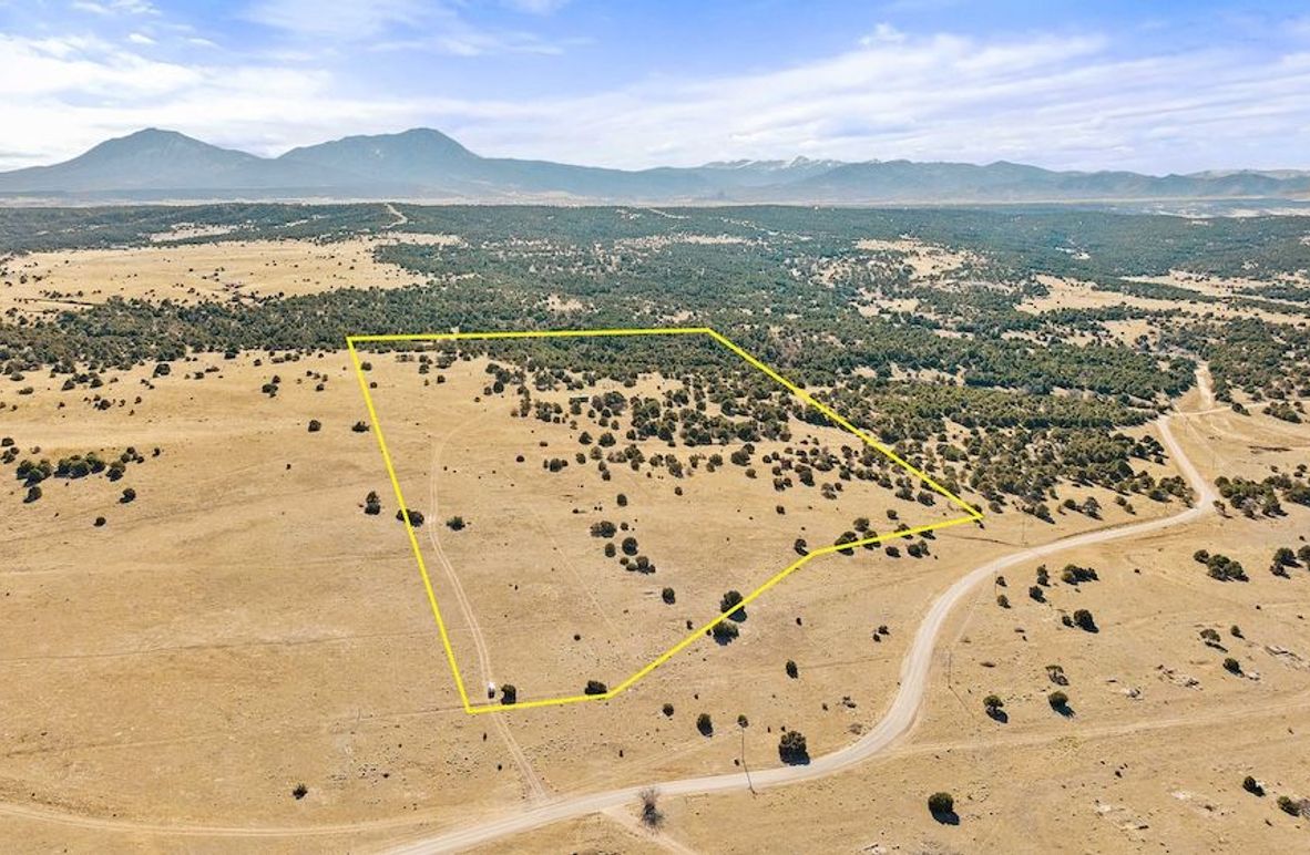 02 - Property View w Boundary