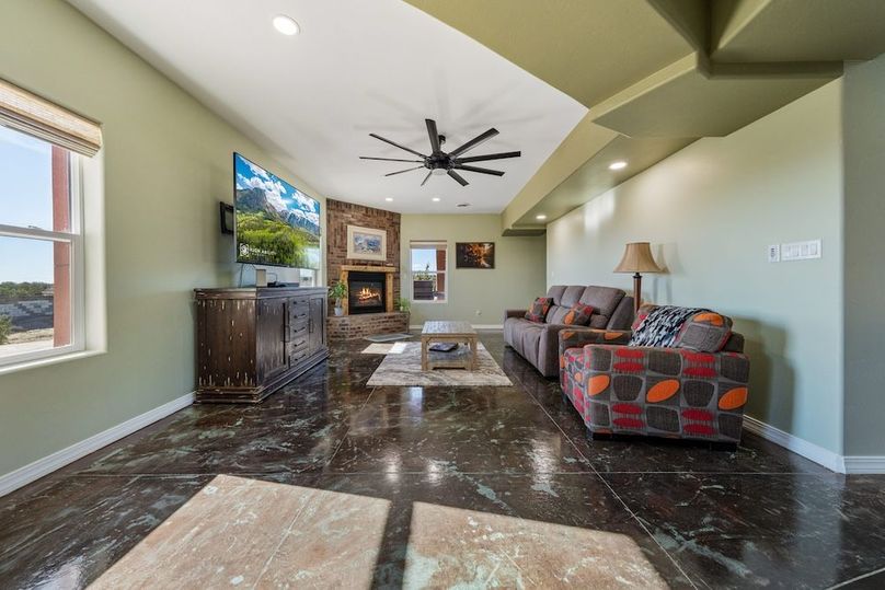 5-print-4425 Elk Ridge -5