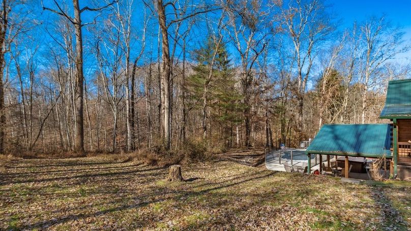 50-zj 21801 Sterling Rd115-2