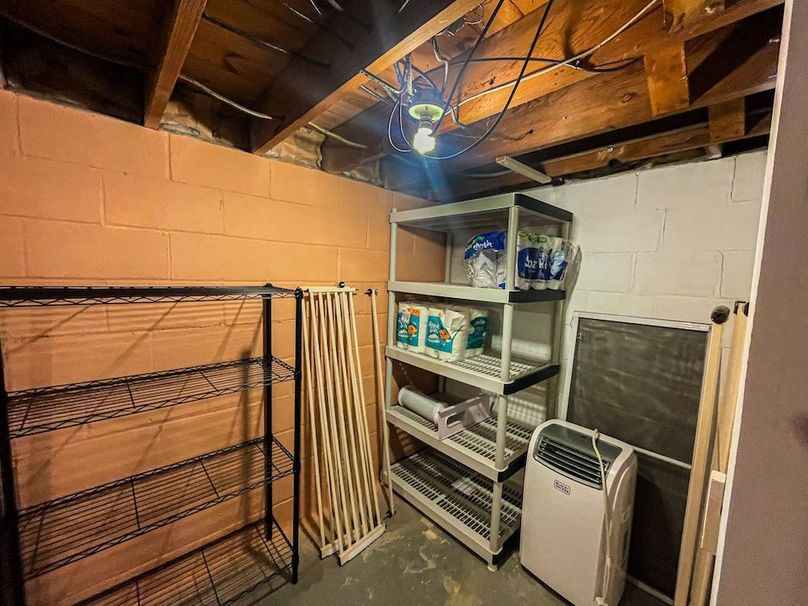 Wood 0.32, Ponce -18