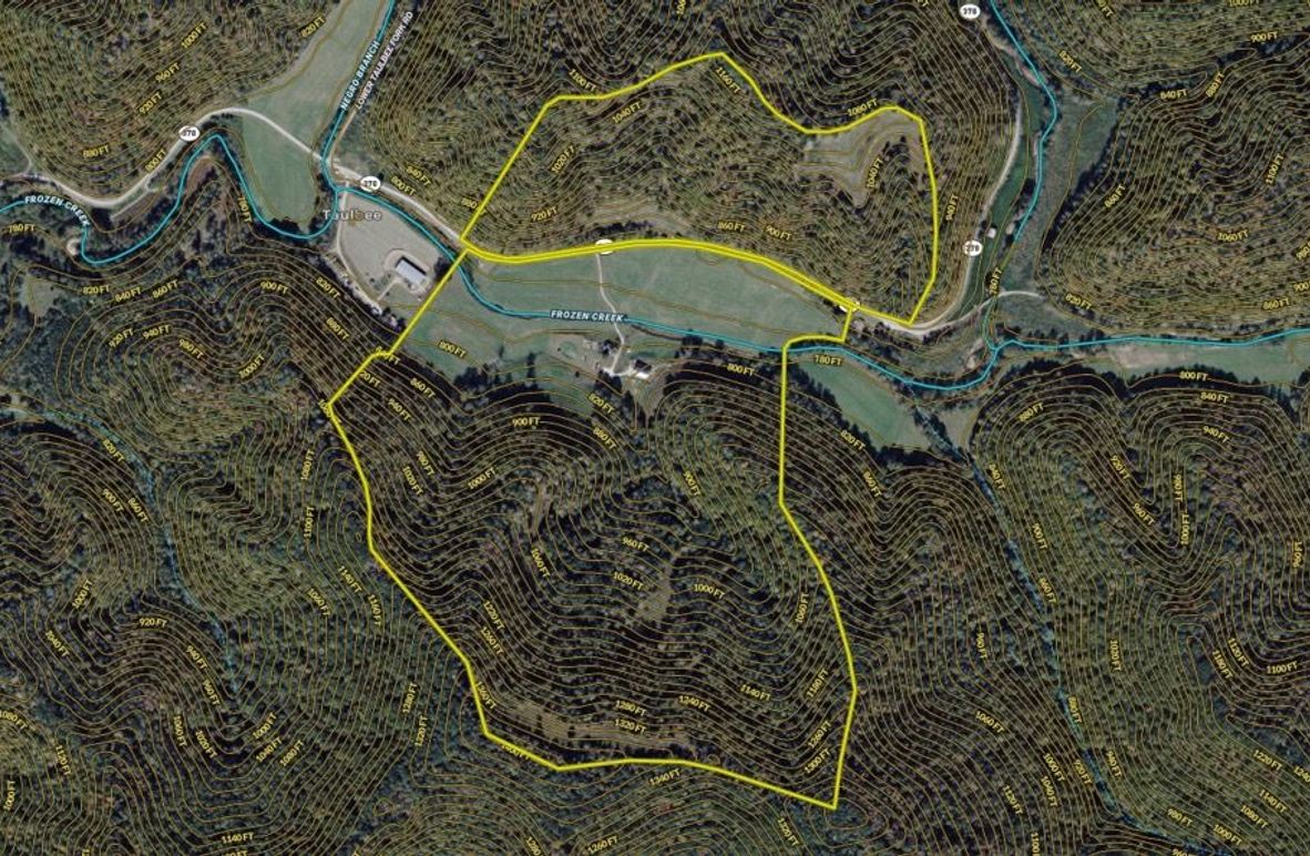 122 Breathitt 142 Land ID map zoomed in with contour lines and water features