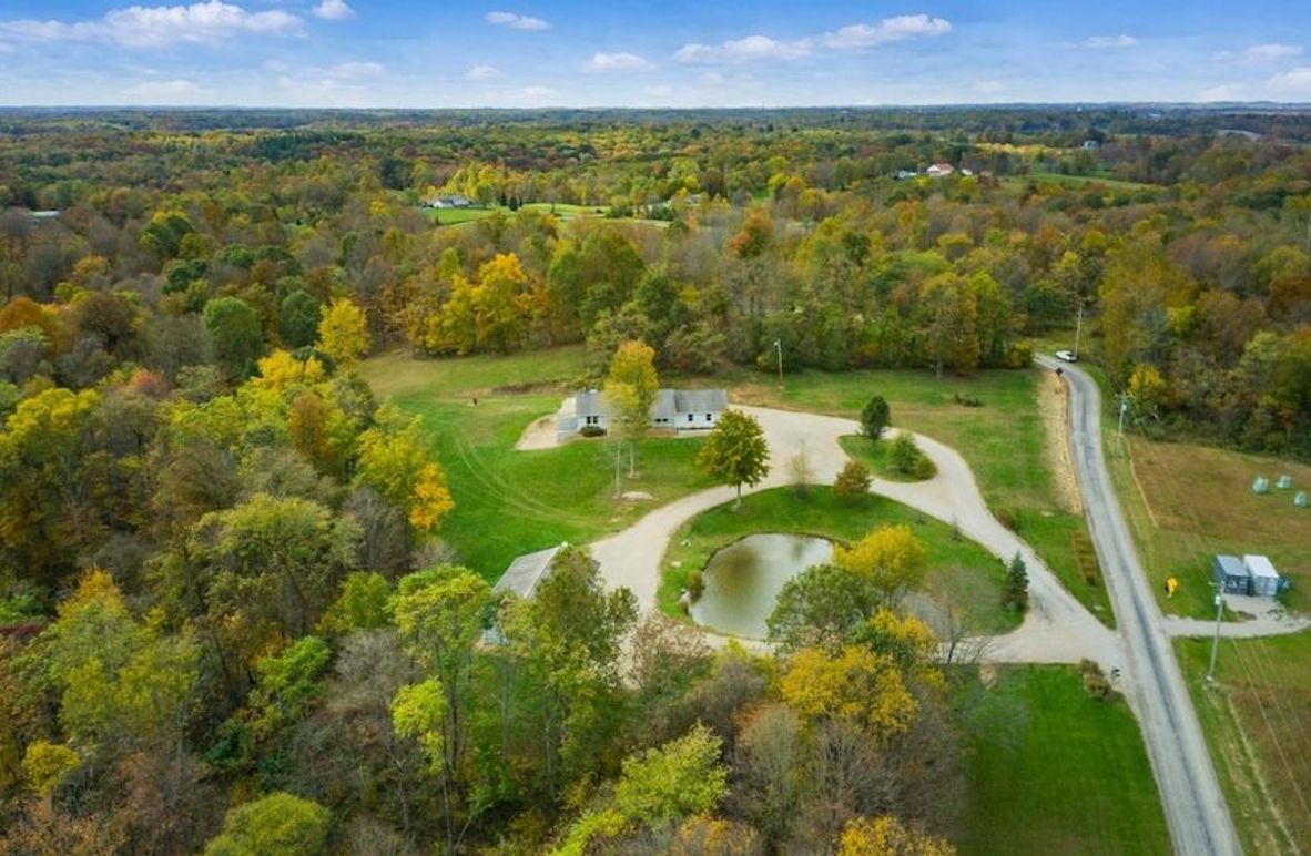 14-zj 9875 Twp Rd 210 NE011