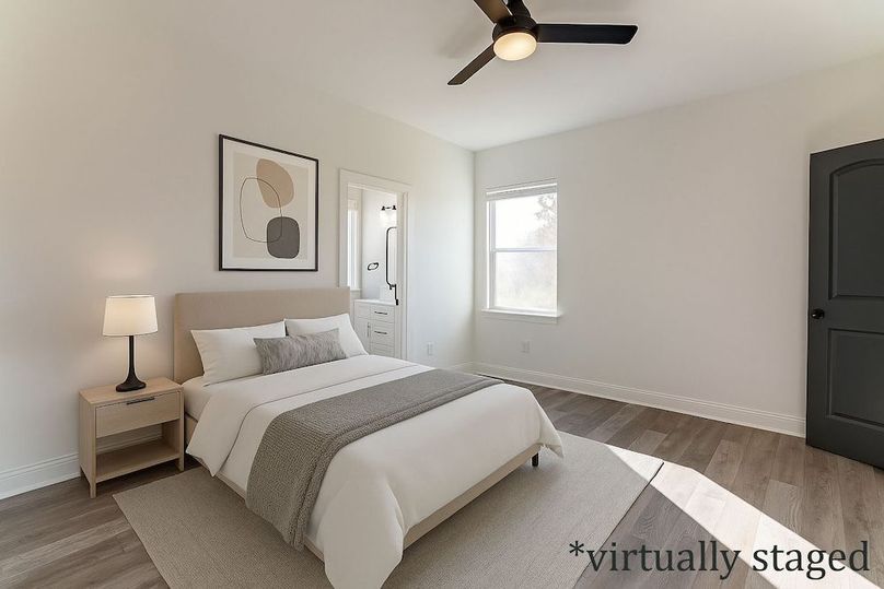 3024 Poplar-012-staged