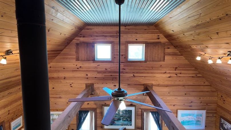 hs 40 cabin20251021_0163