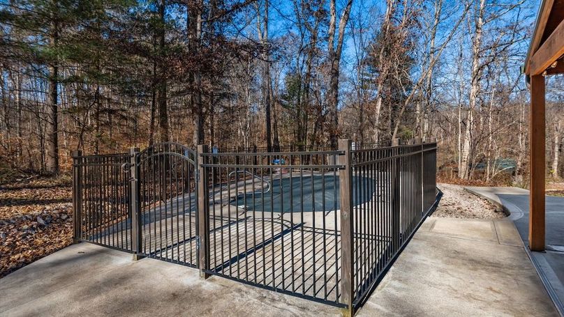 59-zj 21801 Sterling Rd124-2