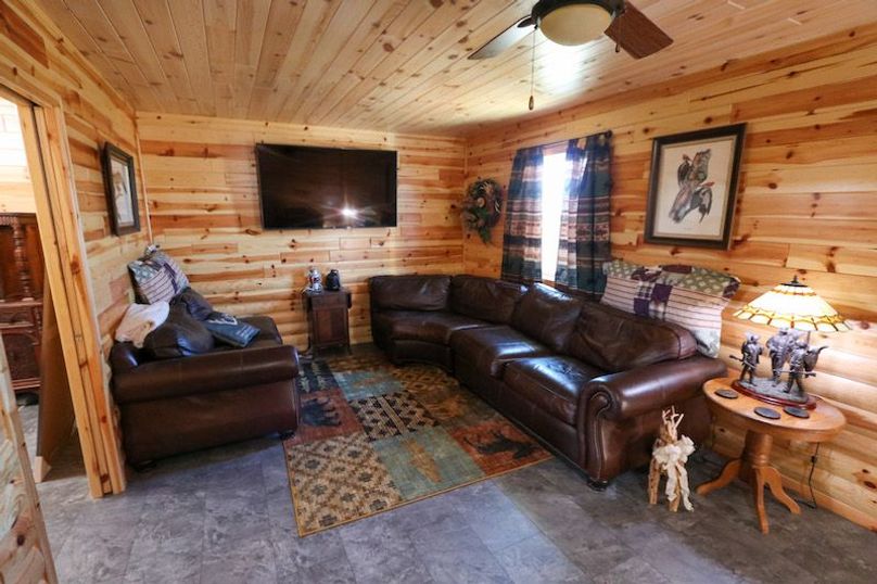 040 the second floor lounging area