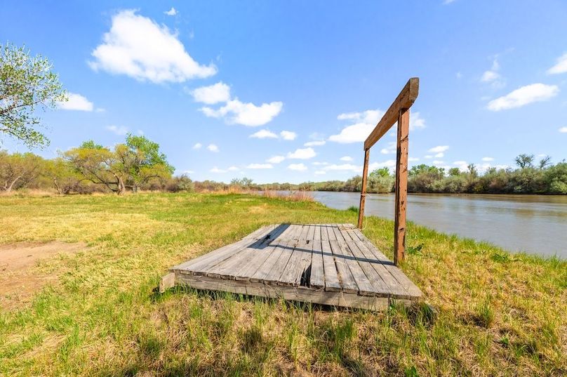 066 - Arkansas River Frontage