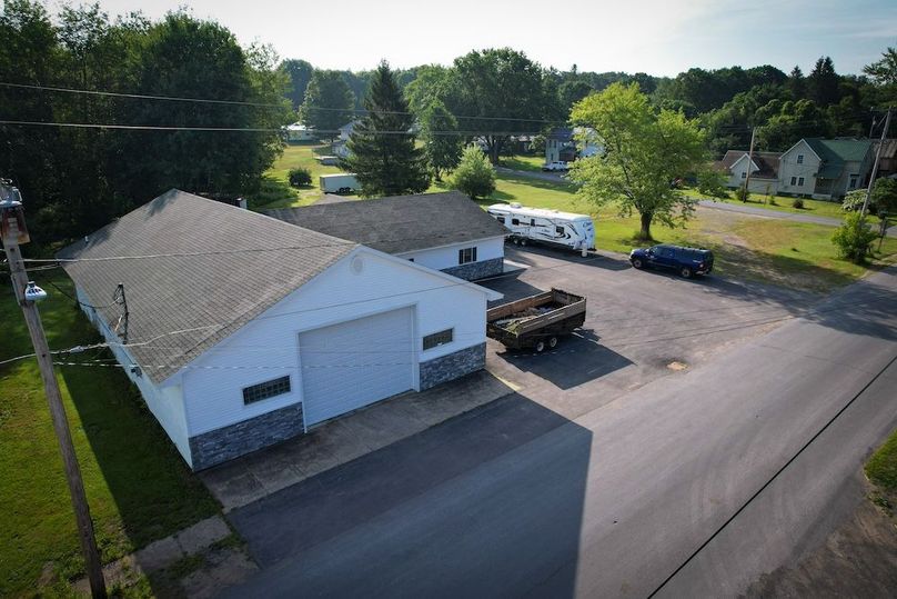 Oswego_1.79_Paro_Photos_34