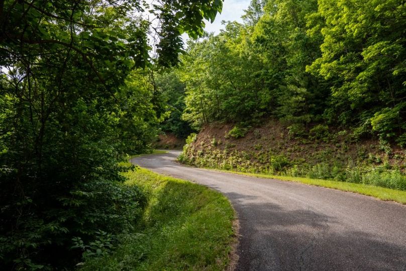 64 Featured_ProPhoto-39