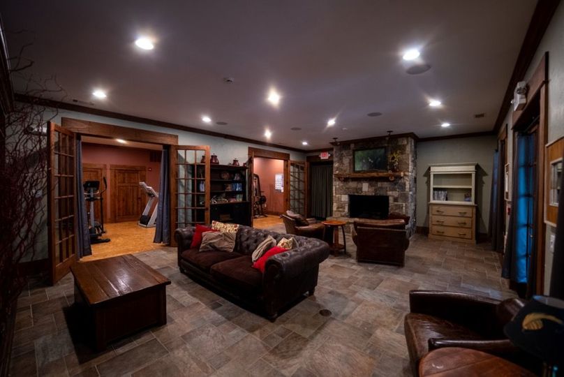 53 Featured_ProPhoto-7