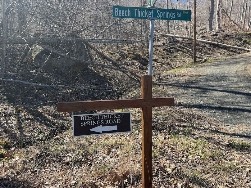 08 Property Rd Sign