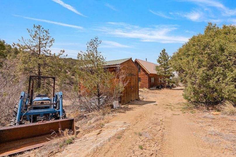 Chaffee CO 66.4 Taylor - 038 Shed + Driveway