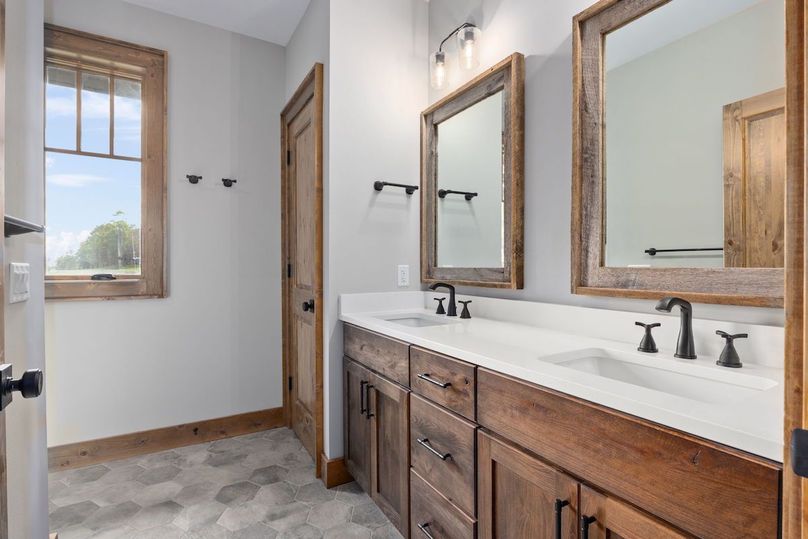 20-web-or-mls-2Y7A1633