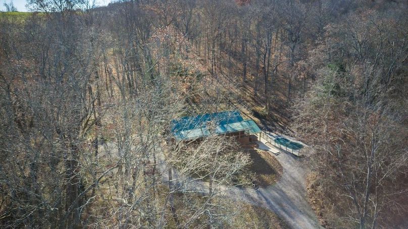 80-zj 21801 Sterling Rd145