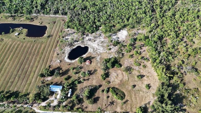 DJI_20251206095938_0084_D