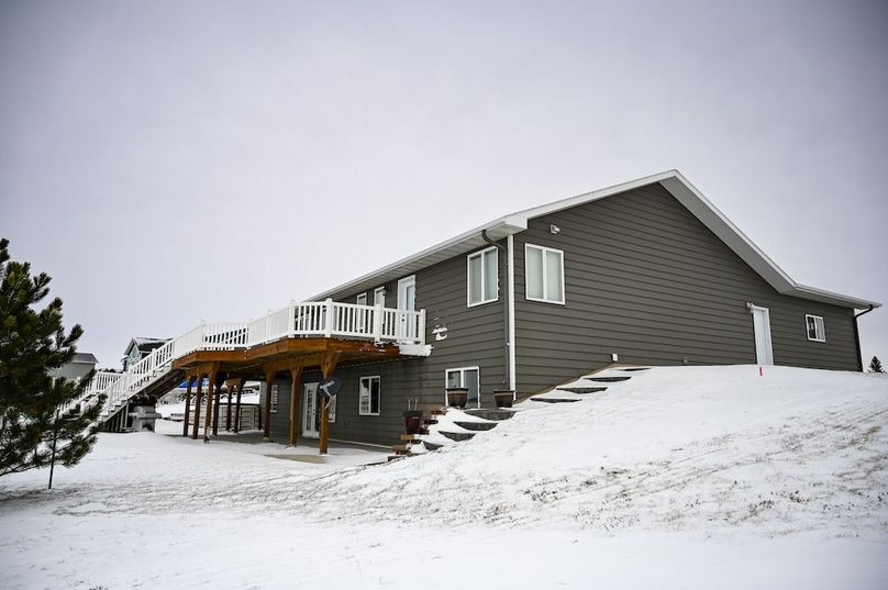 36 - landscaped stairs & deck