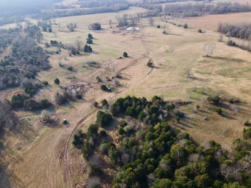 dji_fly_20251205_093408_891_1765034400862_photo