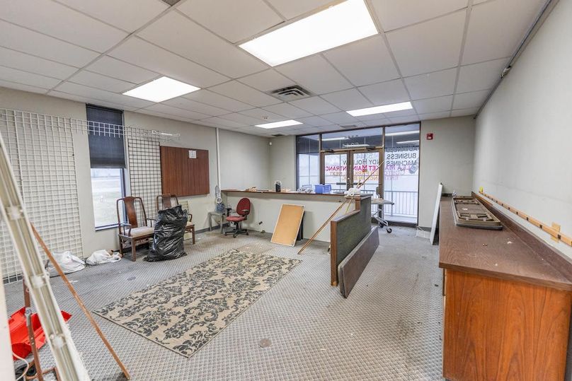 Winnebago 2.05 (Flee Market)_18