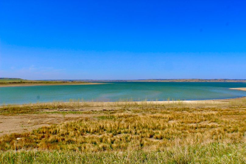 West_Pollock_Lake_Oahe(1)