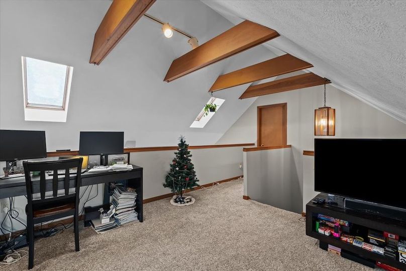 19-6055 Shaftsburg Rd