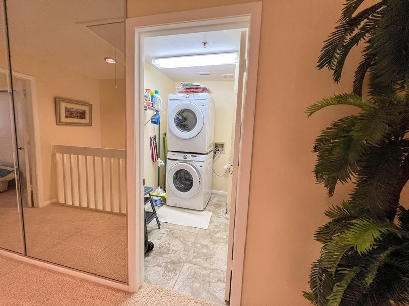 20 Laundry Room