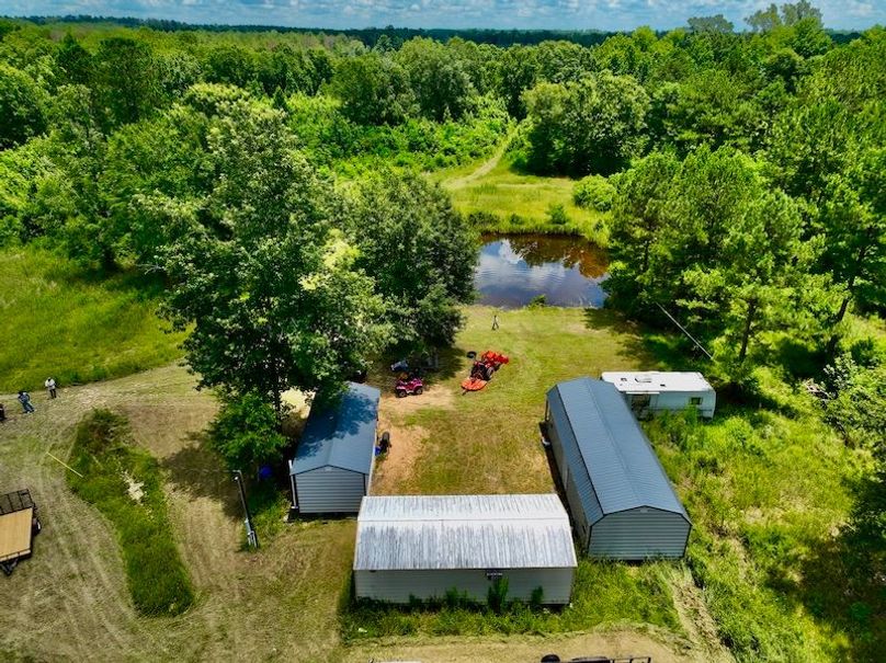 88F55041-91A4-4675-A9FC-D60CA26A6552_1_201_a