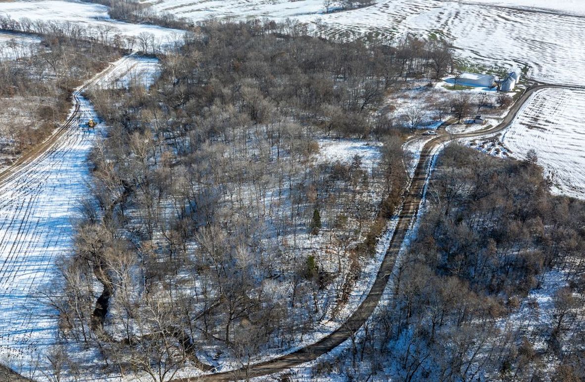 DJI_20251209100541_0019_D