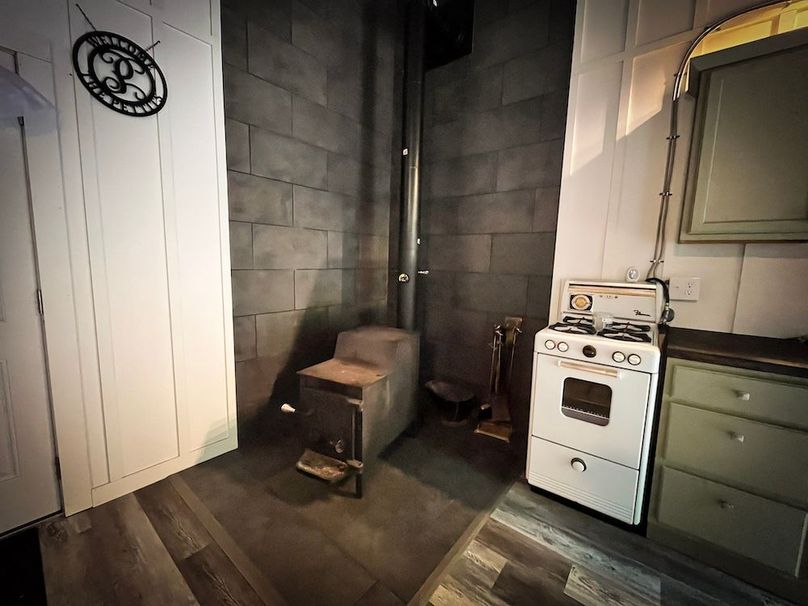 Oswego_25.66_Pettit_Photos_15