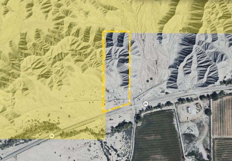 Close in land ownership