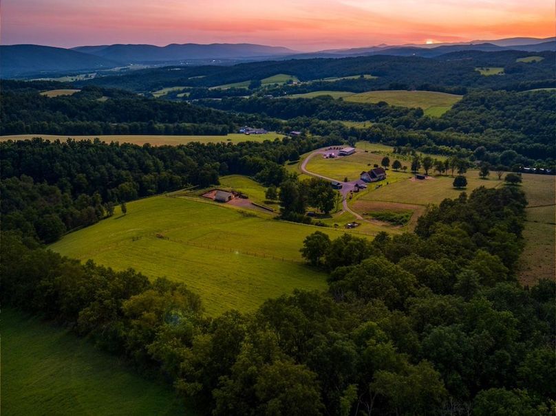 1-web-or-mls-IMG-1_Twilight