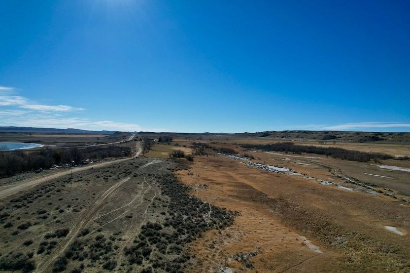 4037404A-547D-4B1B-922E-BAE7FDBE9E82_1_201_a