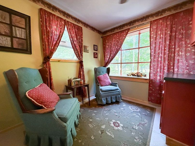 Jefferson NY 195.6 Parker Photos 10