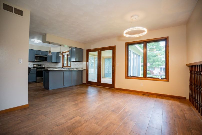 106 splendor ct. Stillman Valley-06