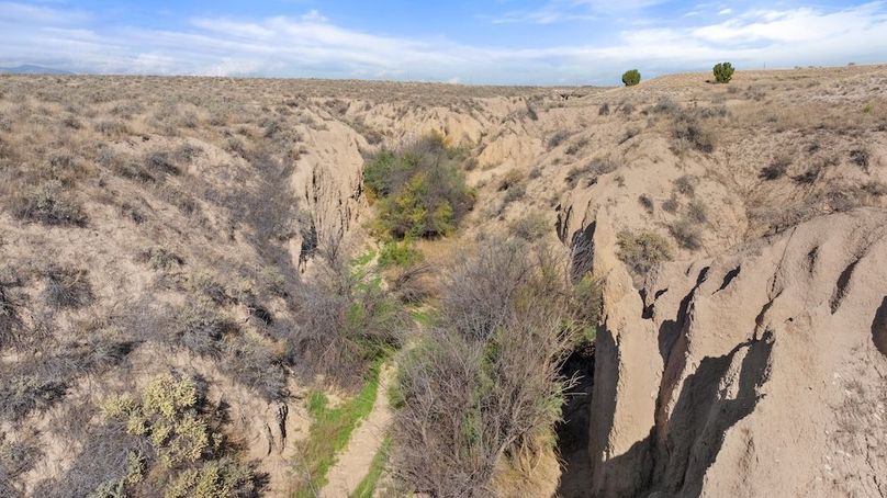 DJI_20251015114151_0106_D