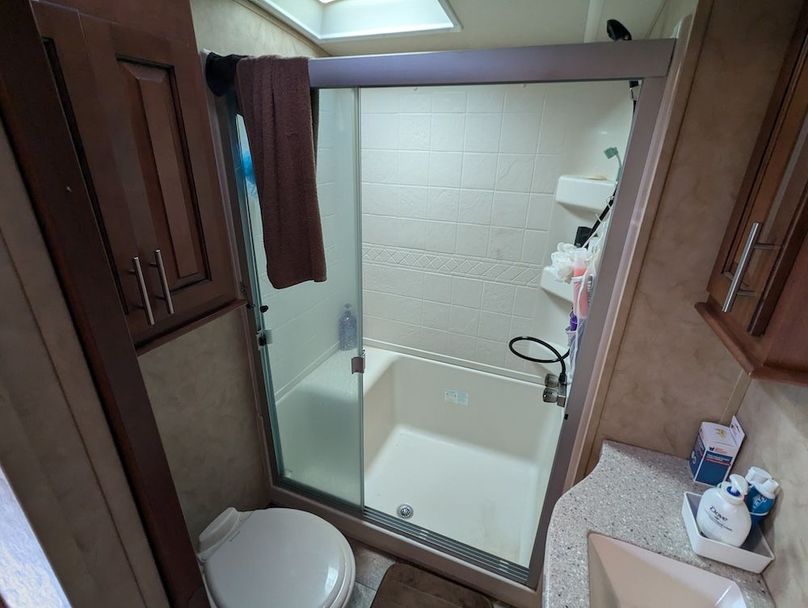 PXL_20251101_180211035