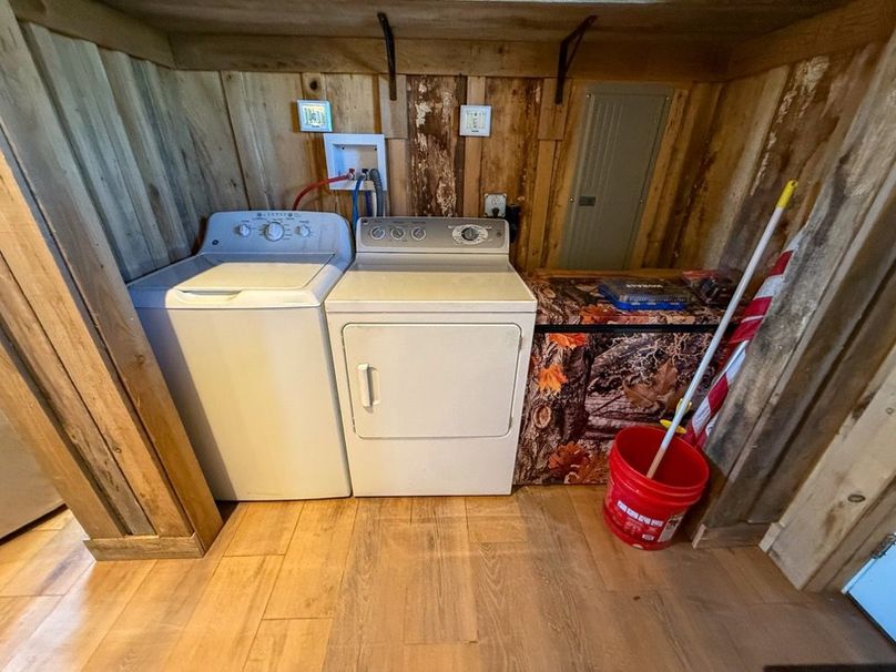 Fleming Petry 120-008